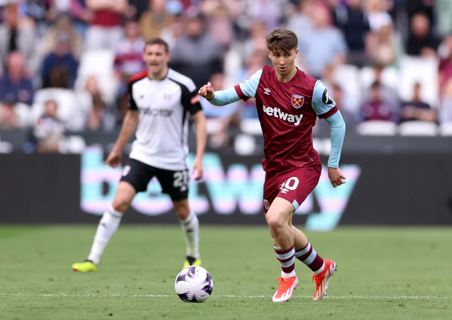 West Ham United tụt xuống vị trí thứ 8 sau thất bại trước Fulham